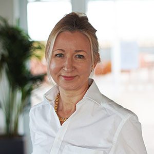 Lindsay Hooper